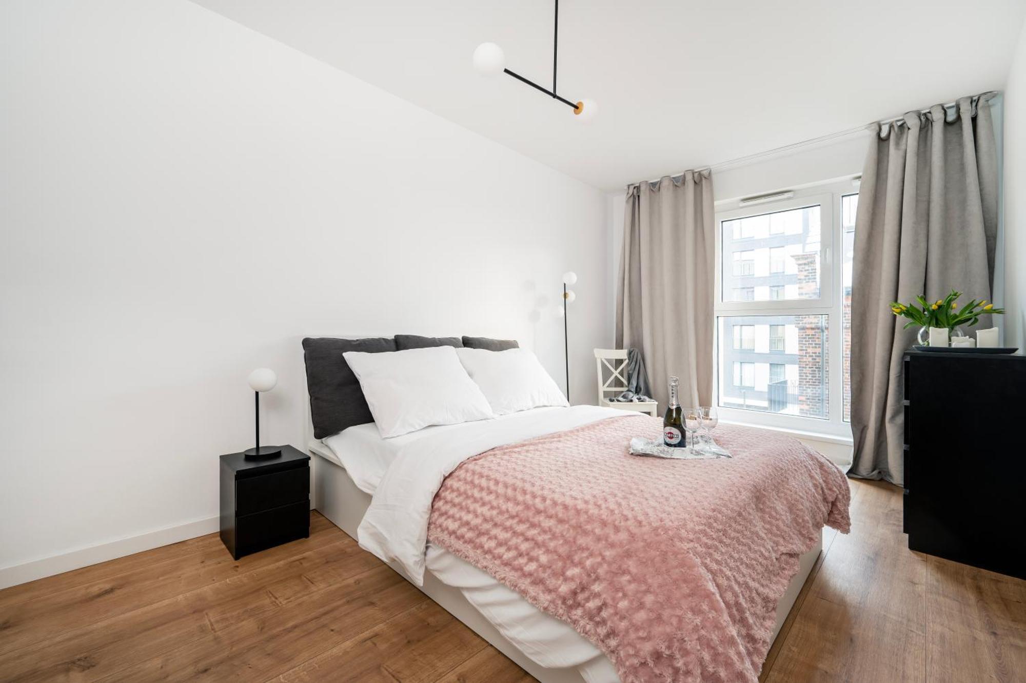 Komfortowe Apartamenty Z Garazem Na Milionowej วูดช์ ภายนอก รูปภาพ